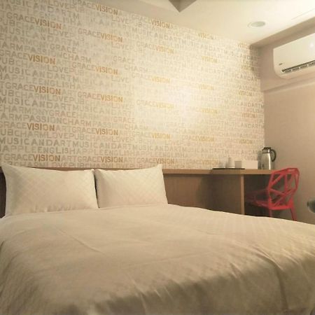Ching She Hotel Tainan Luaran gambar